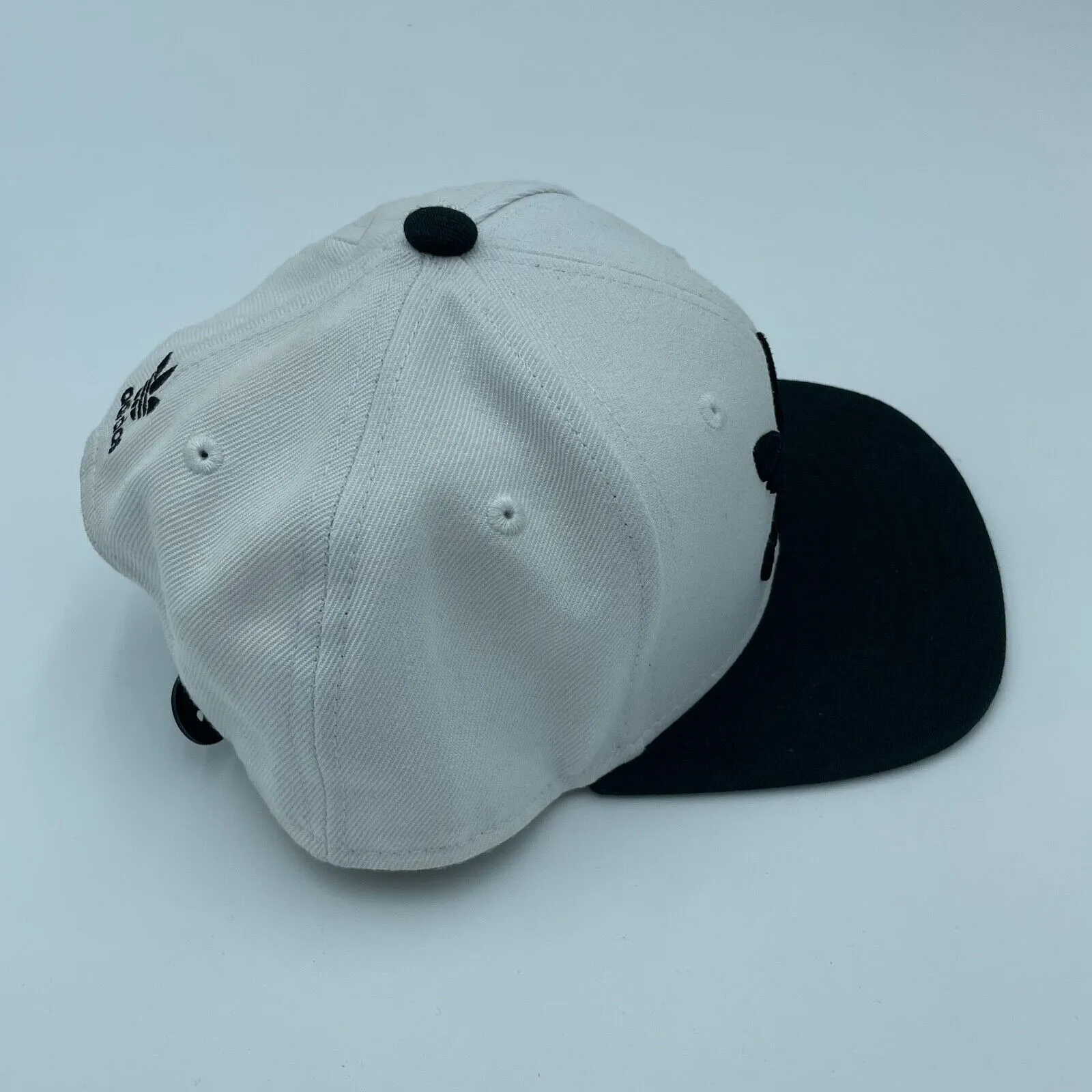 ADIDAS 3 Stripe Logo Mens Snapback Baseball Cap Sz: Adjustable