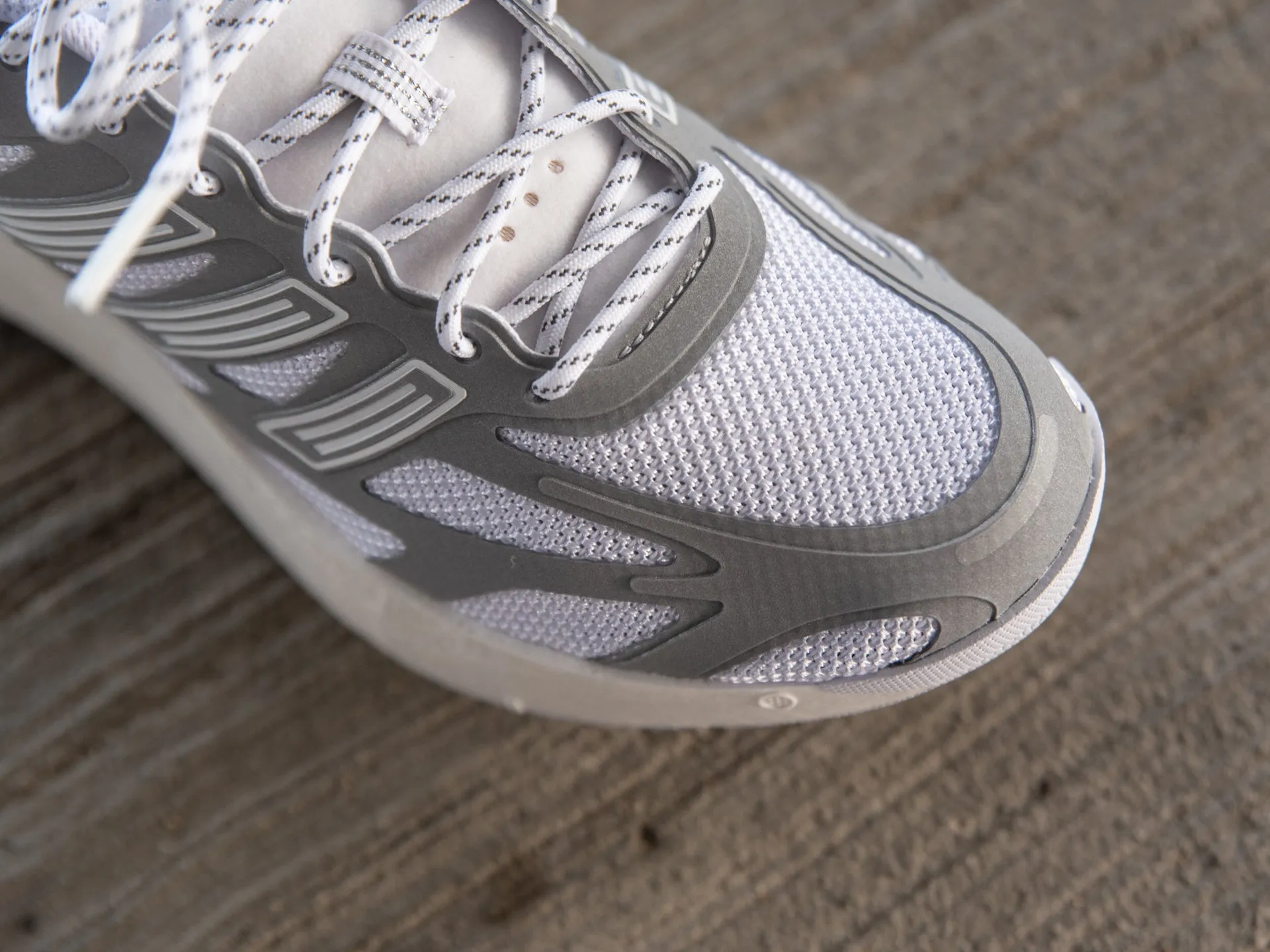 Adidas Adizero Aruku 'Cloud White/Silver Metallic'