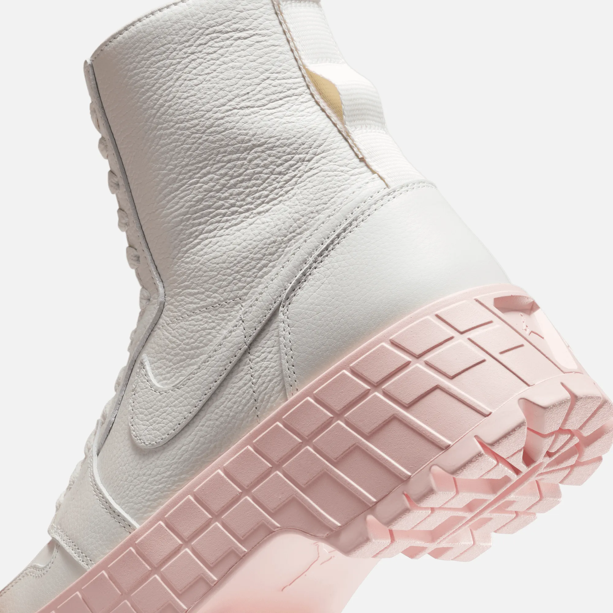Air Jordan Women's 1 Brooklyn Sail Legend Pink