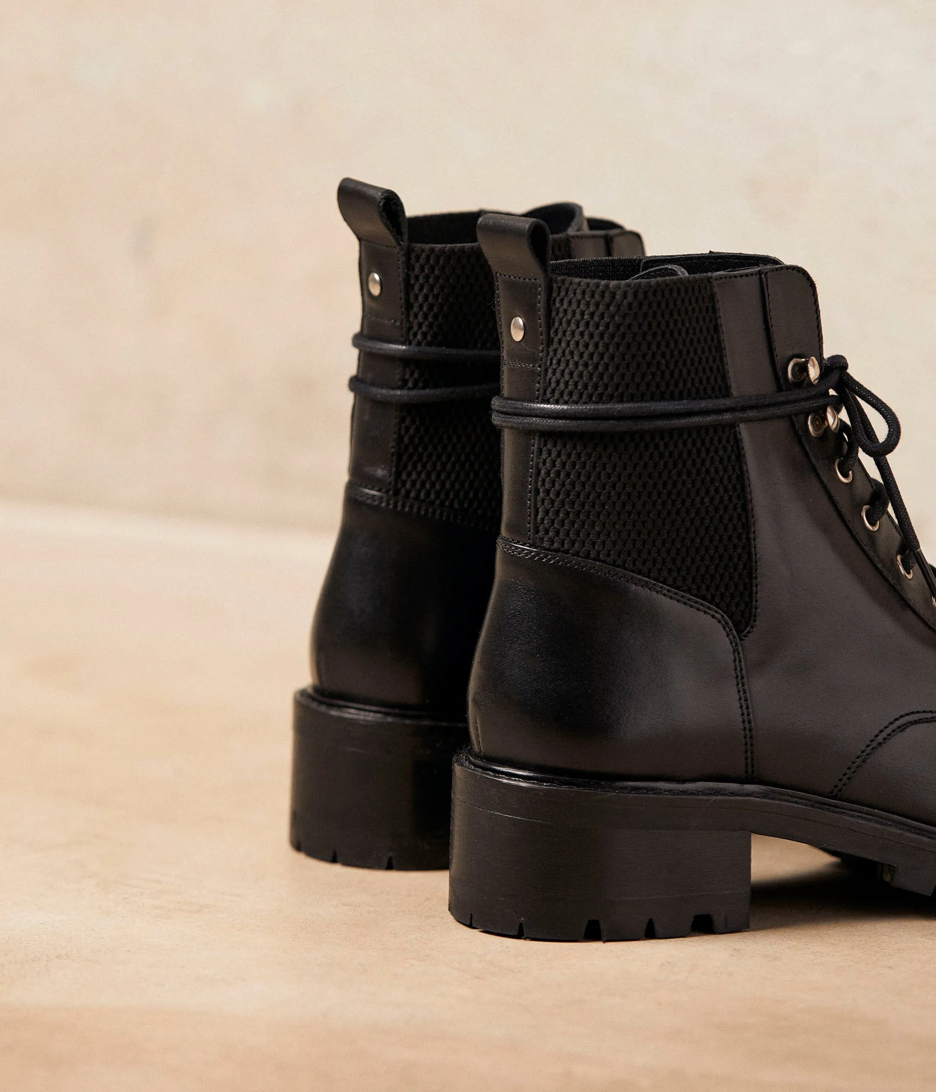 Boots lacets noires Azélie