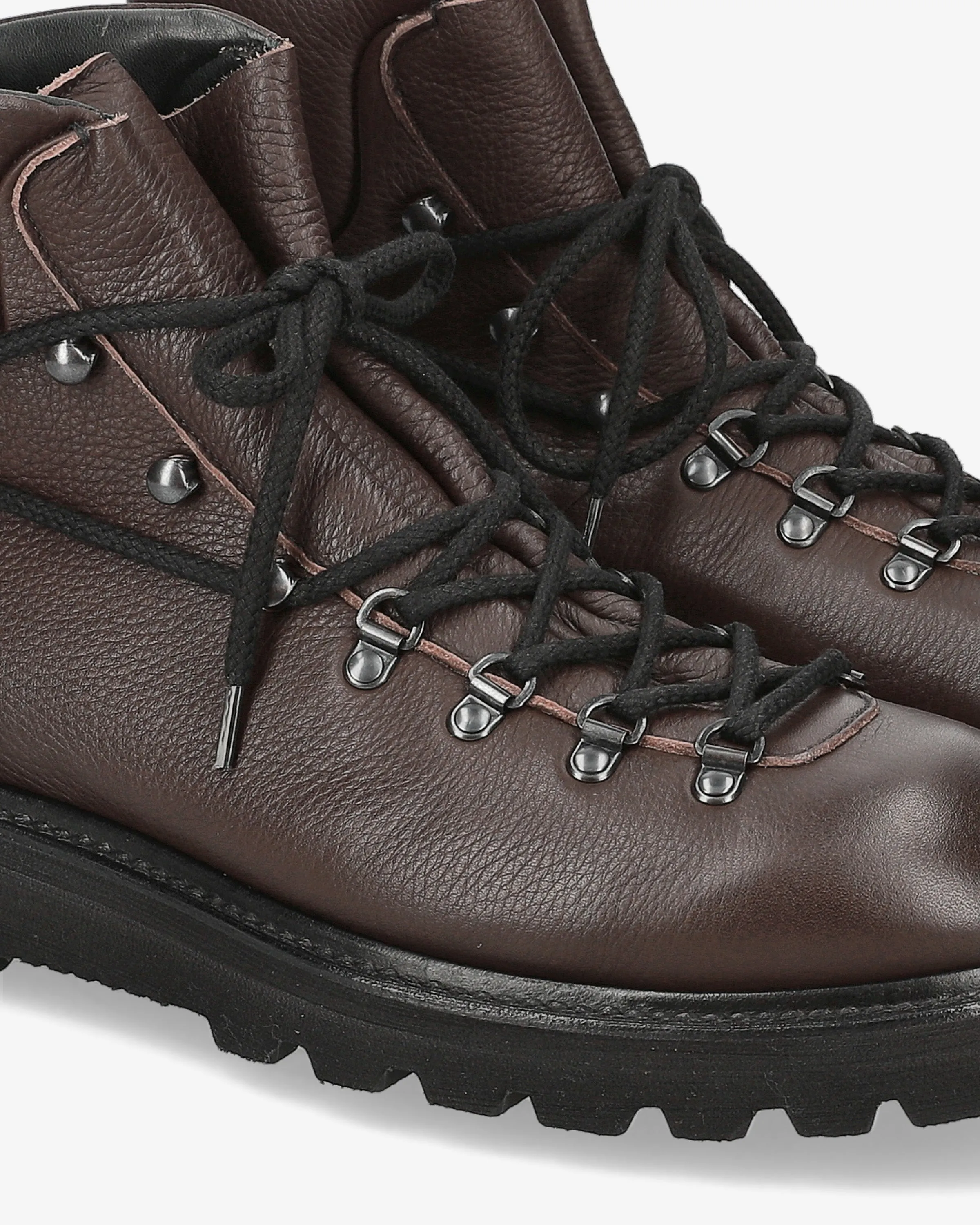 Dark brown nodik leather boots