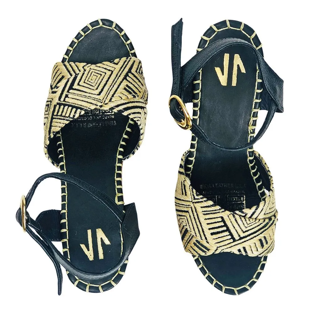 Heels Silvia Cobos Salento Black