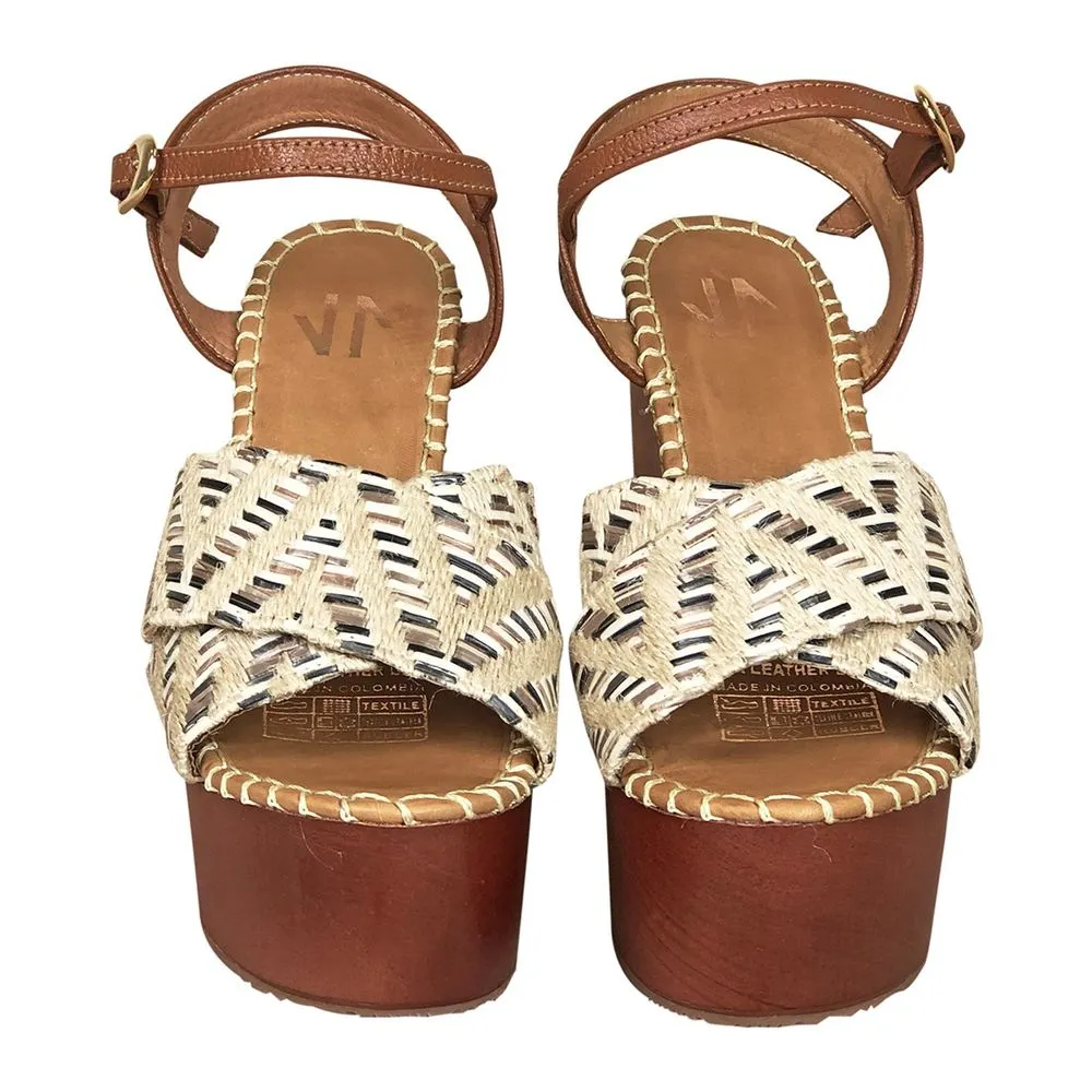 Heels Silvia Cobos Salento Brown