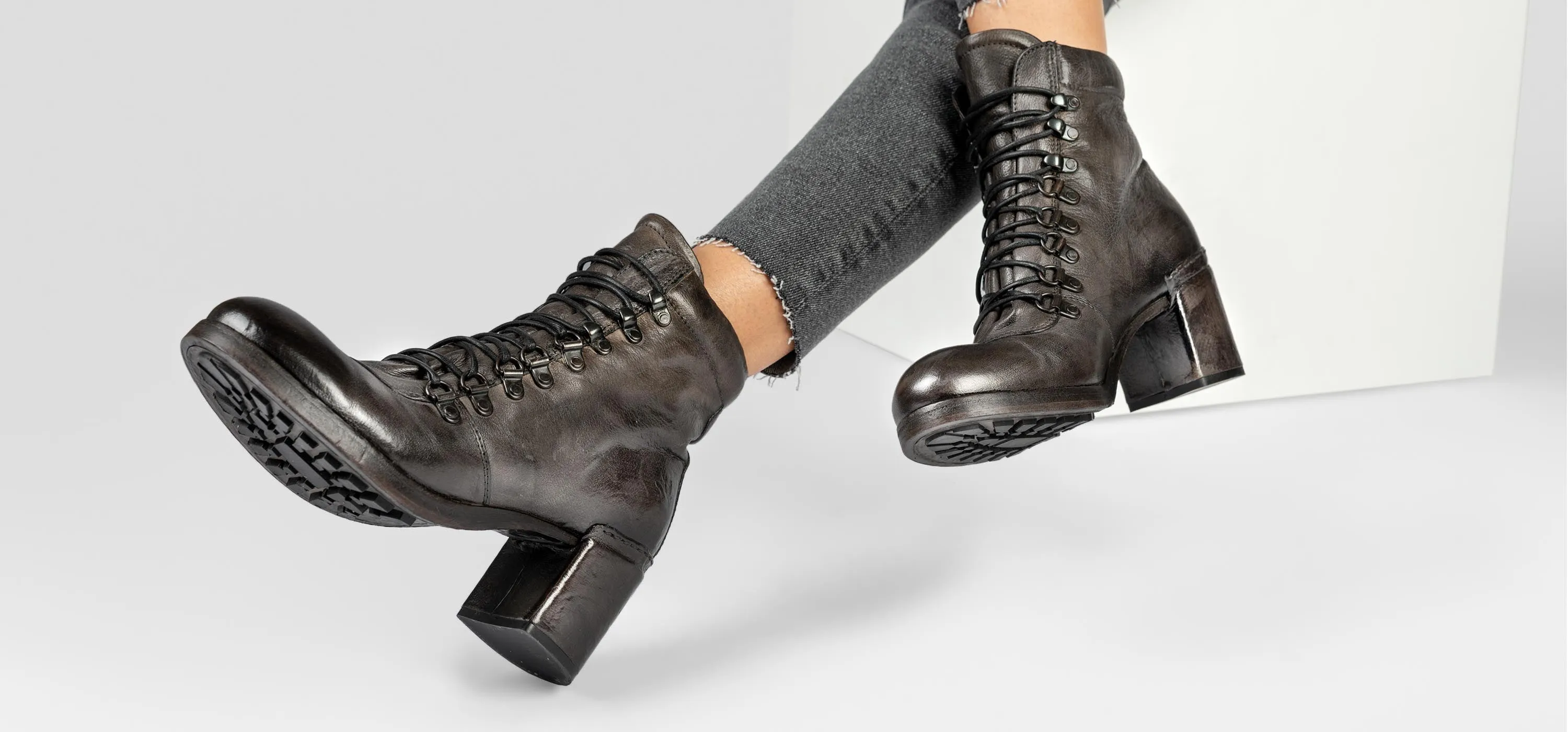 MADISON ice-grey lace up boots.