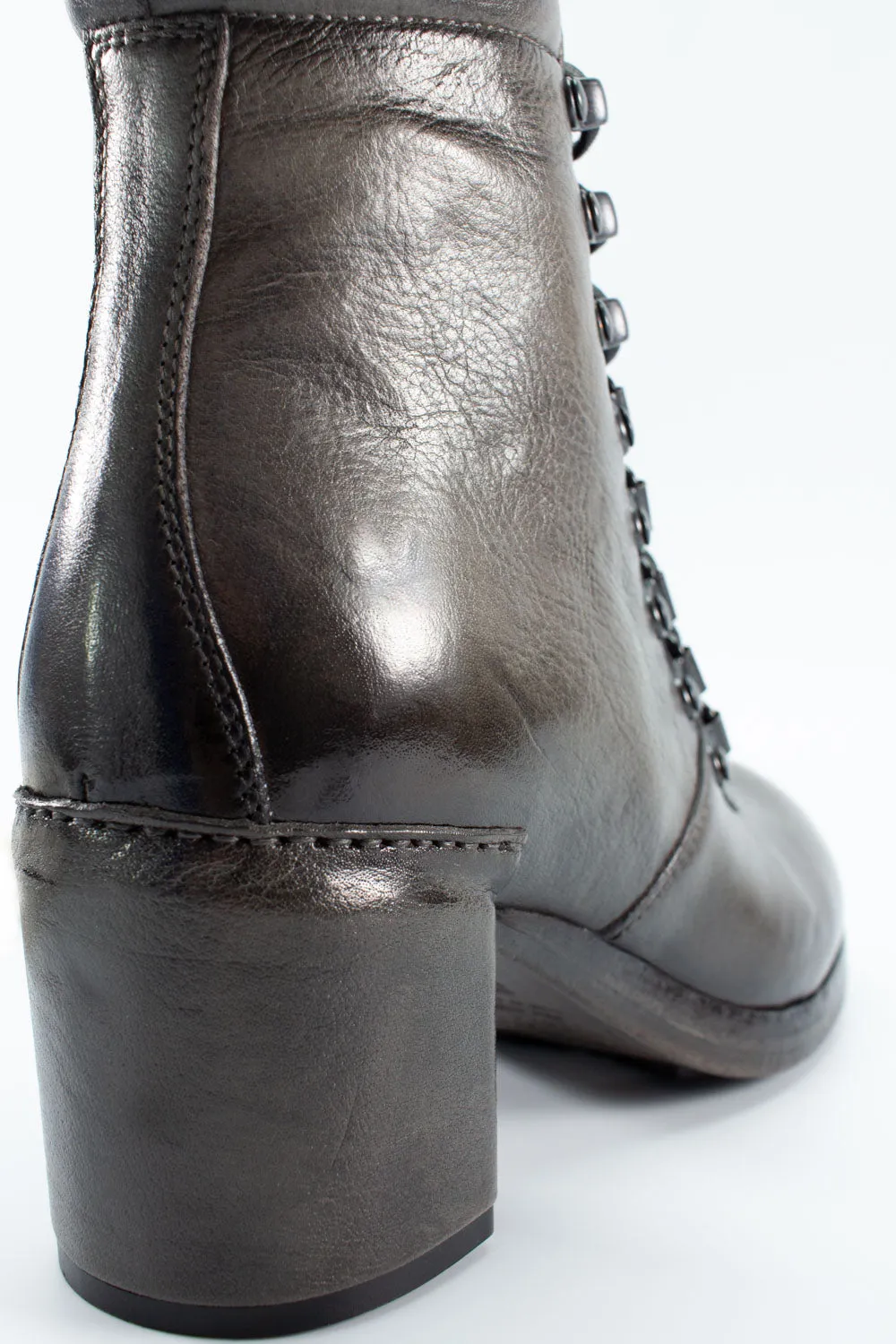 MADISON ice-grey lace up boots.