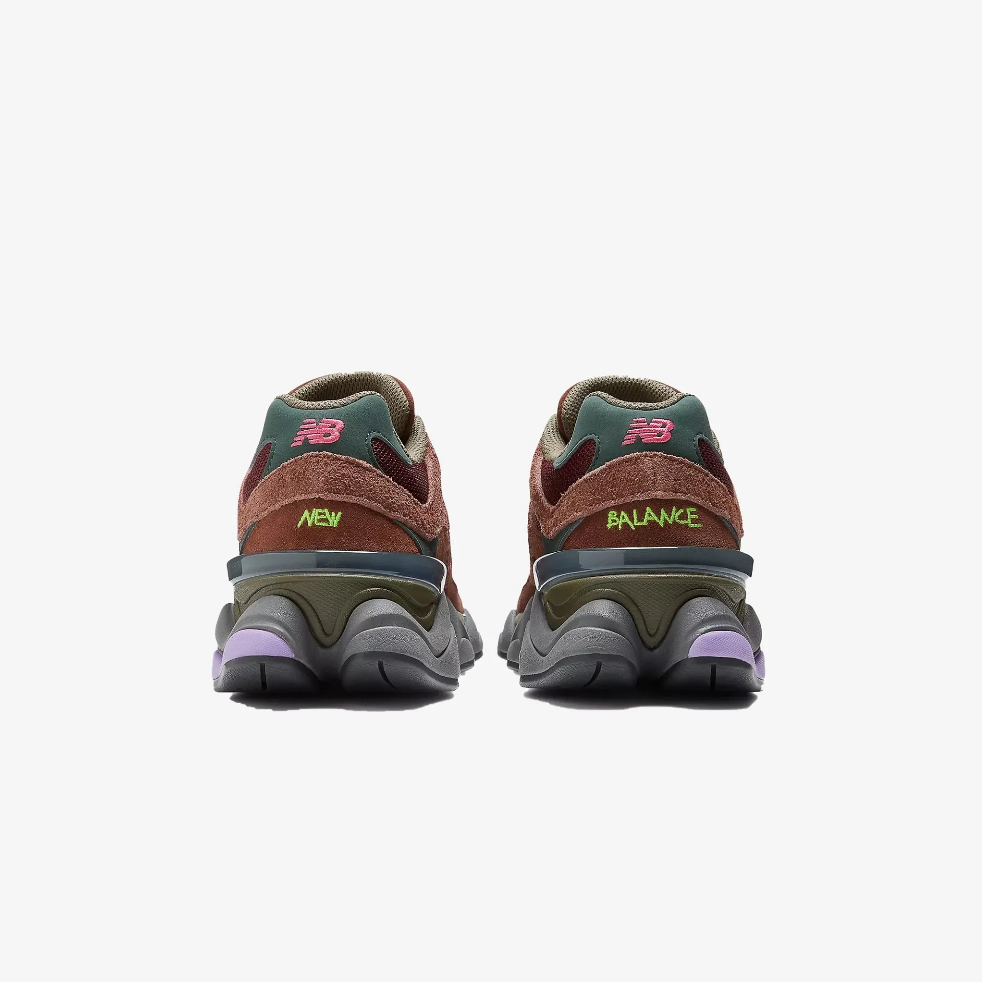 New Balance | 9060  { RICH OAK