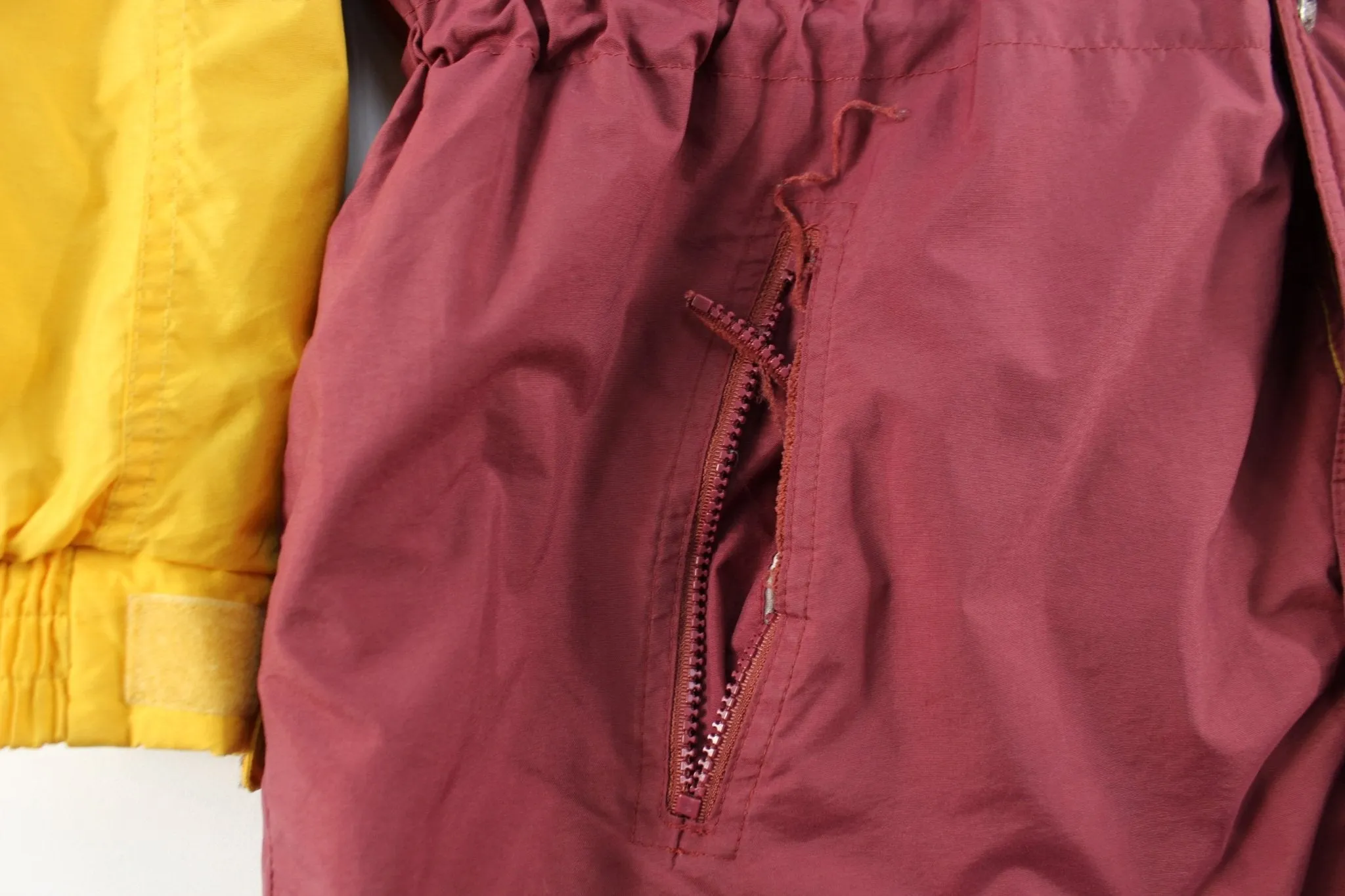 NFL Game Day Washington Redskins Embroidered Logo Zip Up Jacket
