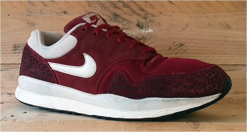 Nike Air Safari Low Suede Trainers UK10/US11/EU45 371740-611 Team Red/Sail Black