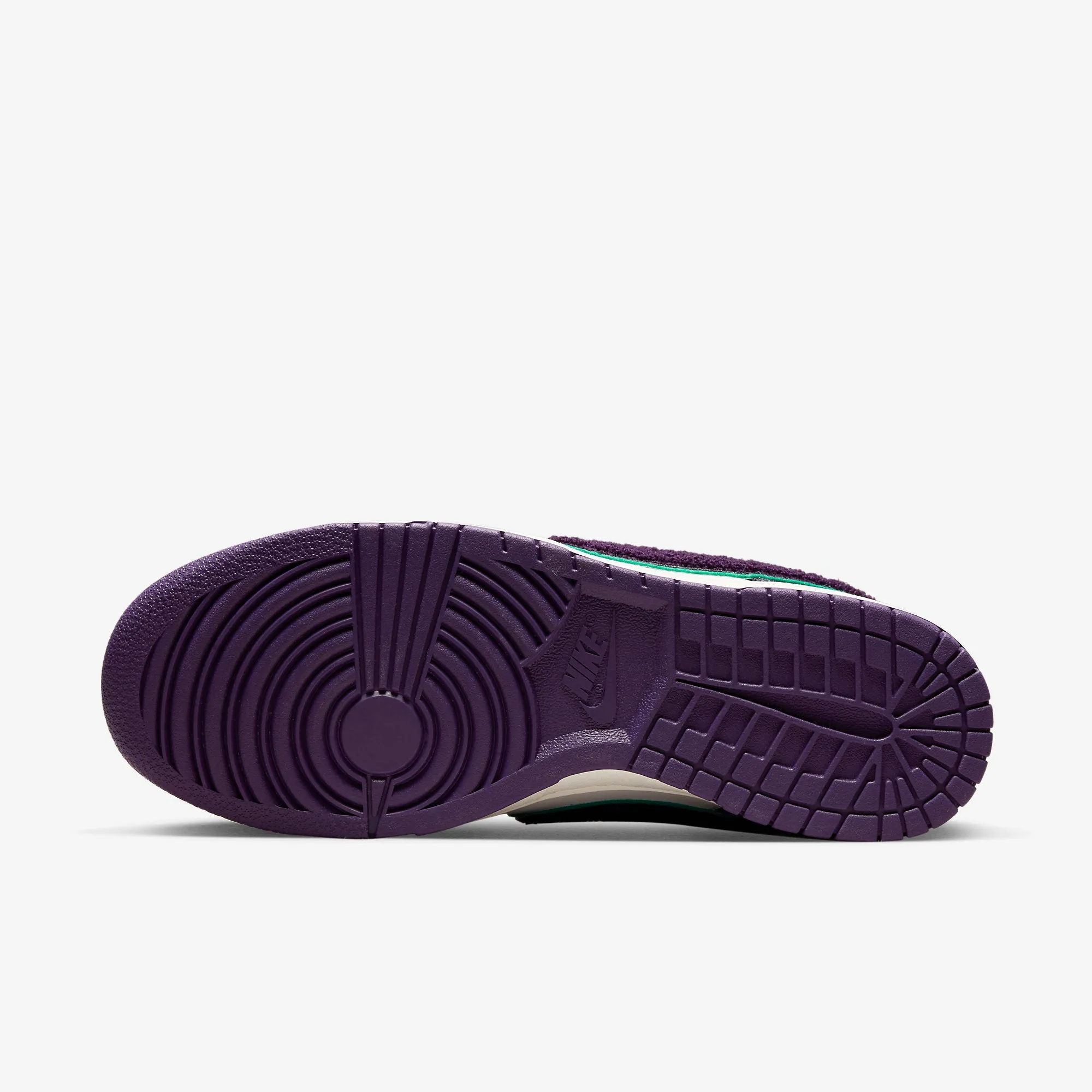 Nike Dunk Low Retro "Grand Purple" Chenille Swoosh (DQ7683-100)