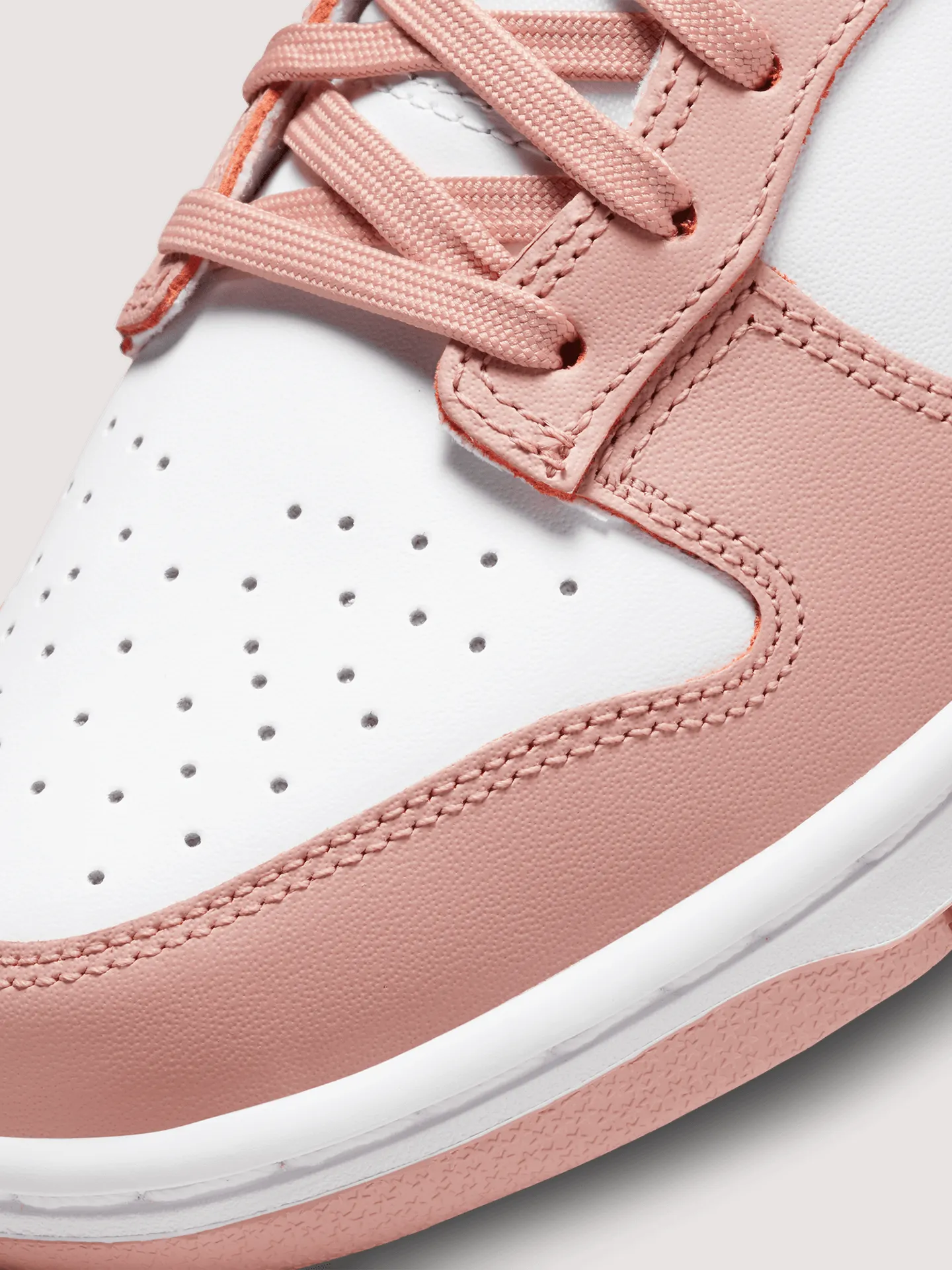Nike Dunk Low -  WHITE/ROSE WHISPER