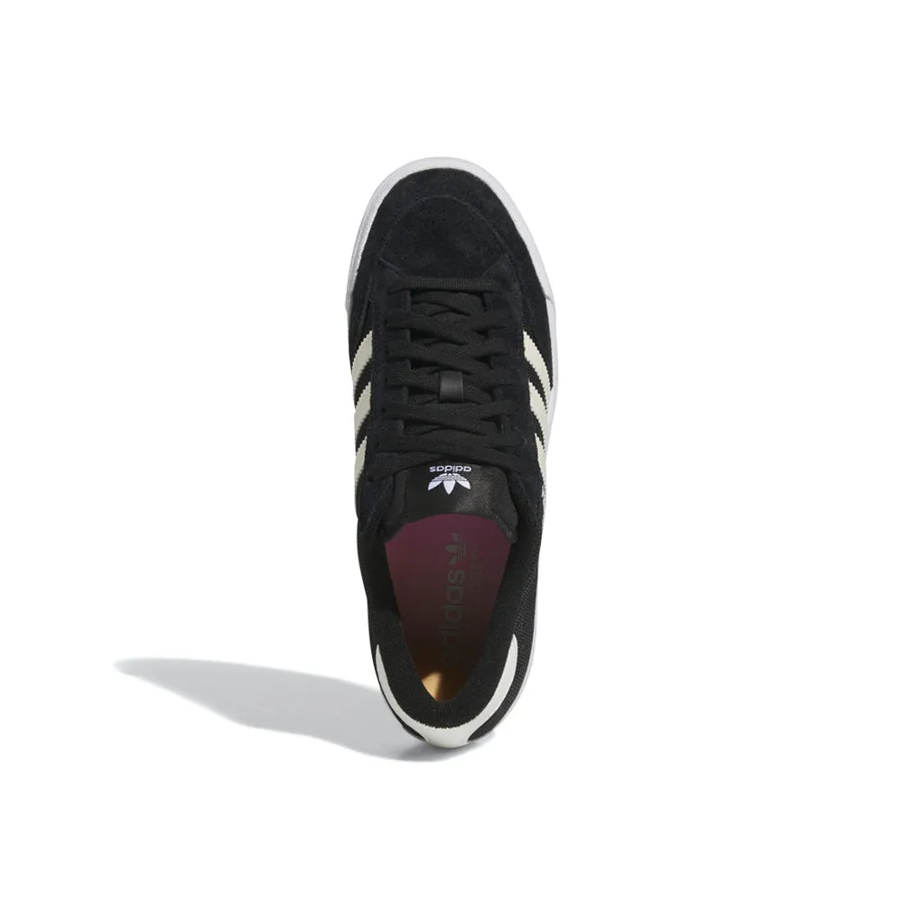 Nora (Core Black/Zero Metallic/Spark)