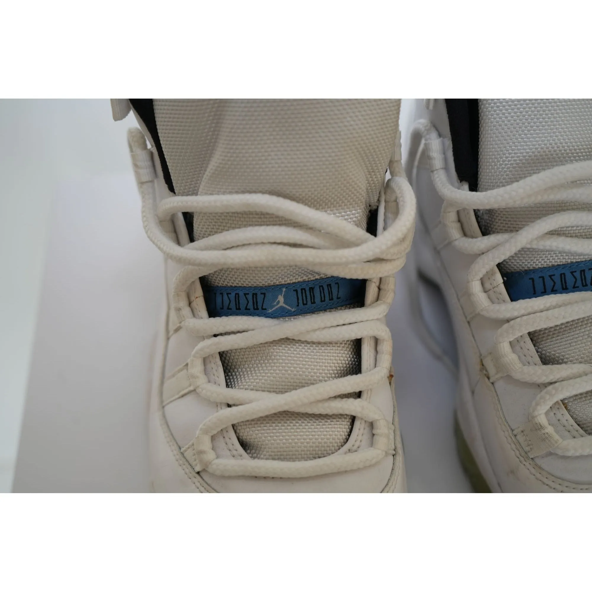 "Retail" Jordan 11 Retro Legend Blue (2014) Sneakers 378037-117 Size 10.5 Men's