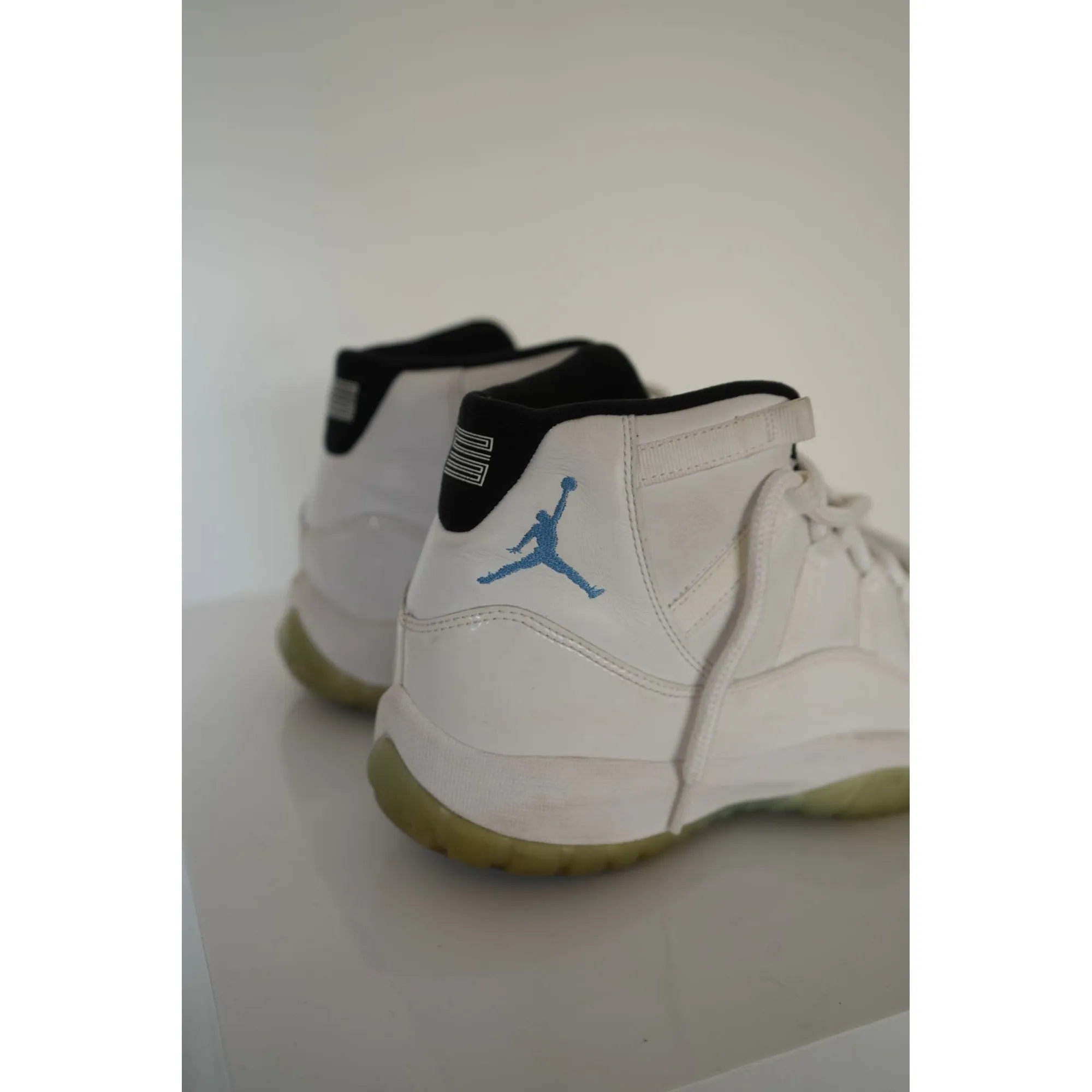 "Retail" Jordan 11 Retro Legend Blue (2014) Sneakers 378037-117 Size 10.5 Men's