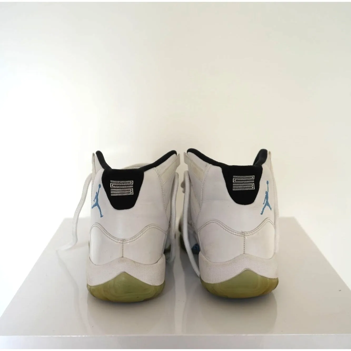 "Retail" Jordan 11 Retro Legend Blue (2014) Sneakers 378037-117 Size 10.5 Men's