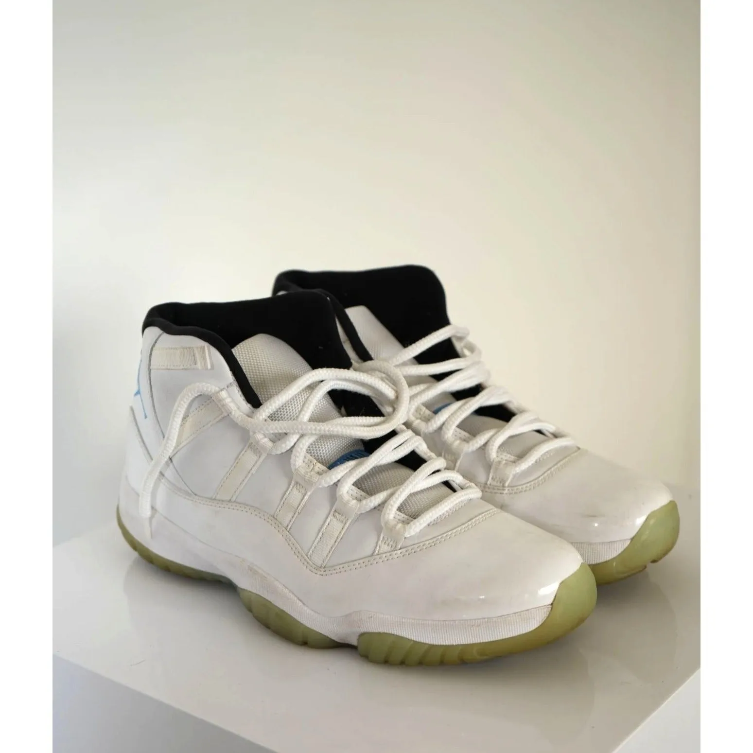 "Retail" Jordan 11 Retro Legend Blue (2014) Sneakers 378037-117 Size 10.5 Men's