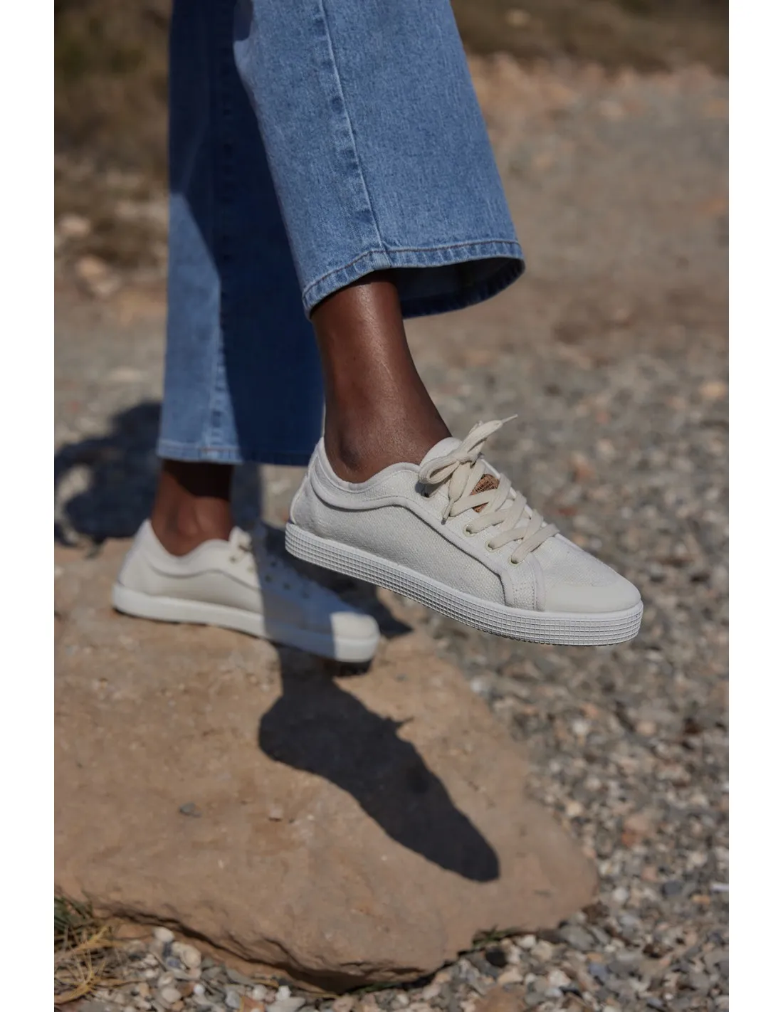 SNEAKER IN CANAPA &quot;ARI&quot;
