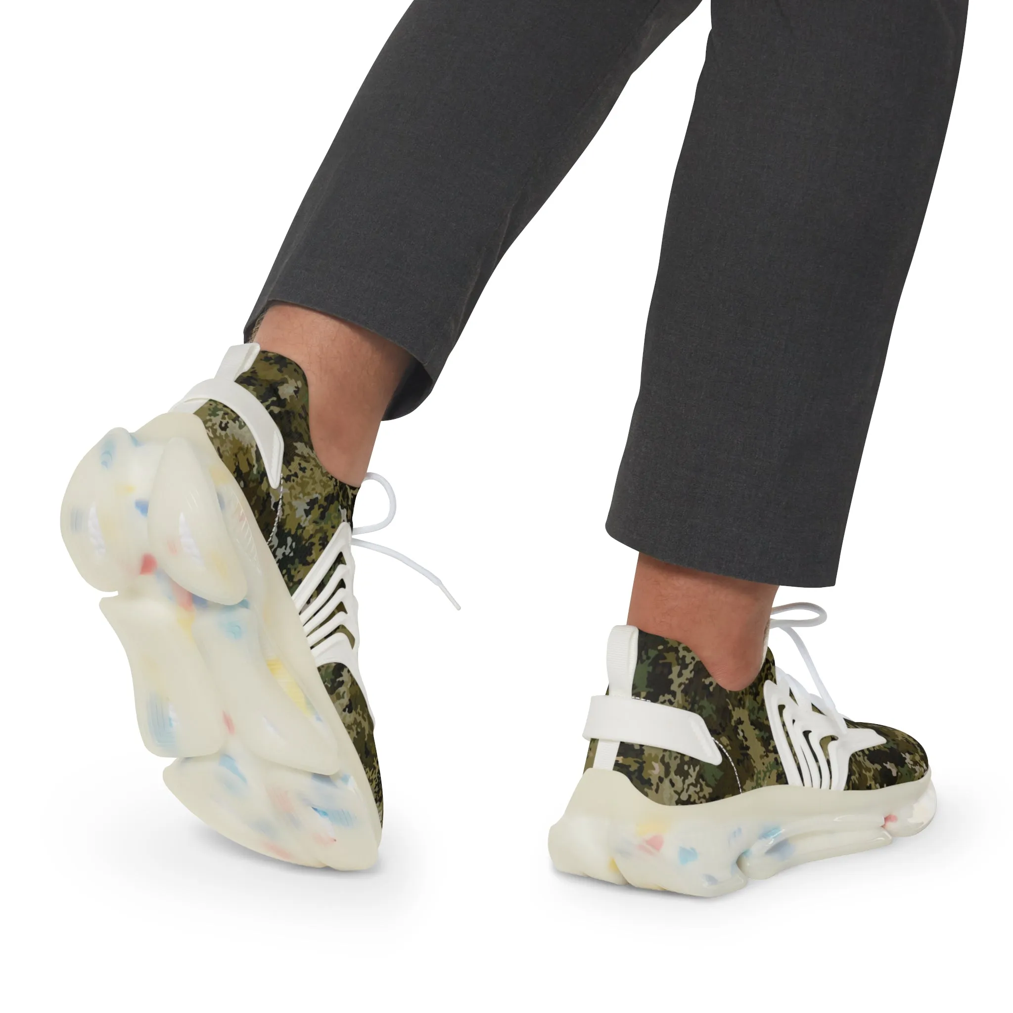 Sneakers Men's Mesh Camo by Mariu del Campo.